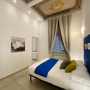 Apartment Casa Rosa Al Mare, Seafront With Free Private Garage, Air Conditionig, Wi-fi, Ideal Choice For A Relaxing And Exciting Coastal Escape, Rapallo